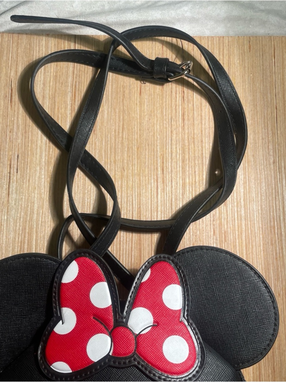 Disney new Red Polka Dot Minnie-Style Crossbody Bag - Picture 3 of 10